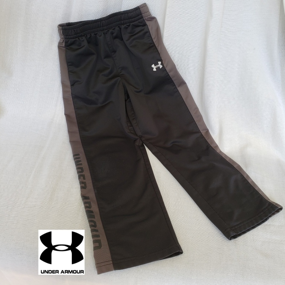 Under Armour Boys Black/Gray Sweat Pant Size 6